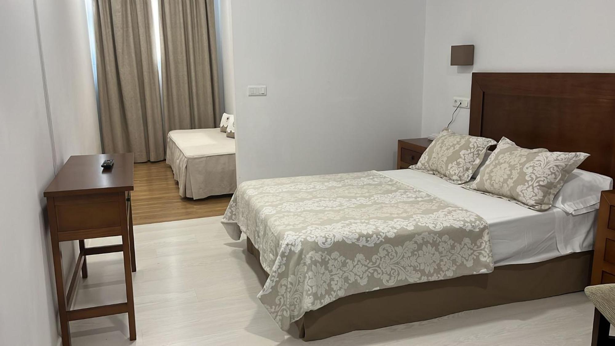 Hotel La Alcoholera Villaviciosa de Córdoba Buitenkant foto